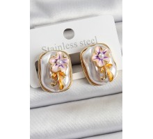 Pirinç Beyaz Mineli İnci Detaylı Çiçek Figürlü Sanatsal Portre Model Gold Renk Kadın Küpe - TJ-BKP10692