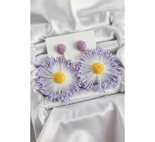 Mor Püsküllü Papatya Figürlü Hasır Örgü Model Gold Renk Kadın Küpe - TJ-BKP10734