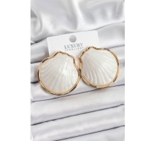 Pirinç Sedef Deniz Kabuğu Figürlü Gold Renk Kadın Küpe - TJ-BKP10738