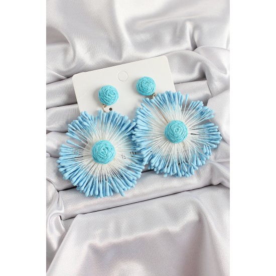 Mavi Püsküllü Papatya Figürlü Hasır Örgü Model Gold Renk Kadın Küpe - TJ-BKP10731