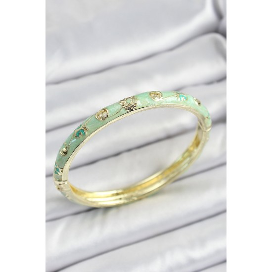 Mineli Pirinç Gold Renk Açık Yeşil Motif Desenli Kadın Kelepçe - TJ-BB7179