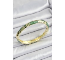 Mineli Pirinç Gold Renk Yeşil Çiçek Motifli Kadın Kelepçe - TJ-BB7173