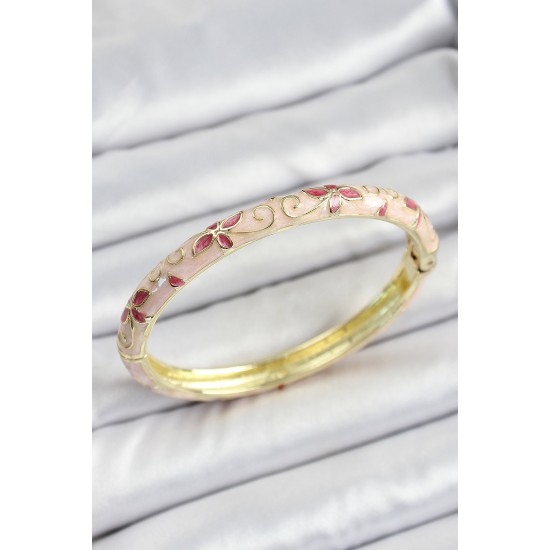 Mineli Pirinç Pembe Çiçek Desenli Kadın Kelepçe - TJ-BB7168