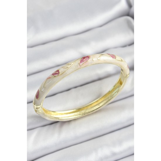 Mineli Pirinç Gold Renk Krem Çiçek Motifli Kadın Kelepçe - TJ-BB7159