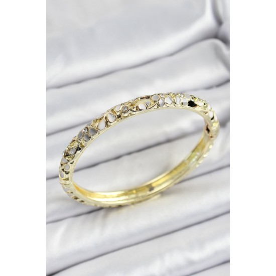 Mineli Pirinç Beyaz Çiçek Motif Kadın Kelepçe - TJ-BB7157