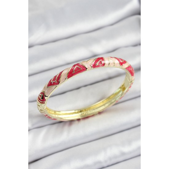 Mineli Pirinç Pembe Geometrik Desenli Kadın Kelepçe - TJ-BB7152