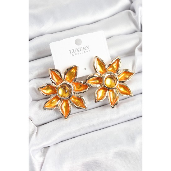 Pirinç Mineli Alevli Çiçek Model Gold Renk Kadın Küpe - TJ-BKP10748