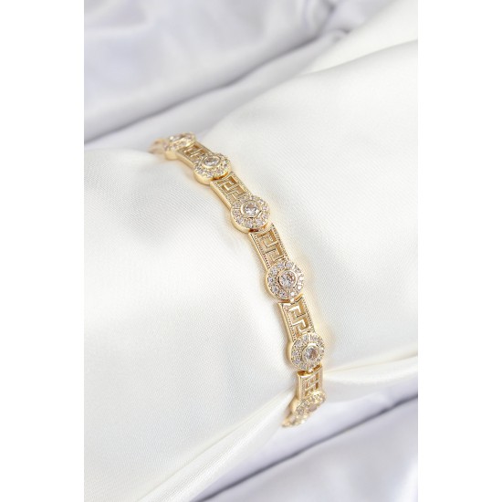 Pirinç Greg Model Zirkon Taşlı Gold Renk VİP Seri Kadın Bileklik - TJ-BB7203