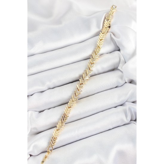 Pirinç Sıralı Ok Model Zirkon Taşlı Gold Renk VİP Seri Kadın Bileklik - TJ-BB7206