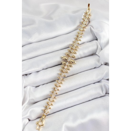 Pirinç Kurşun Model Zirkon Taşlı Gold Renk VİP Seri Kadın Bileklik - TJ-BB7208