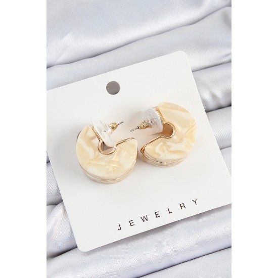 Pirinç Mermer Desenli Vintage Yarım Halka Model Gold Renk Kadın Küpe - TJ-BKP10764