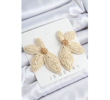 Yarım Çiçek Model Bej Renk Kadın Hasır Küpe - TJ-BKP10860