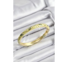 Mineli Pirinç Fıstık Yeşili Yaprak Motifli Gold Renk Kadın Kelepçe TJ-BB7387