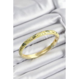 Mineli Pirinç Fıstık Yeşili Yaprak Motifli Gold Renk Kadın Kelepçe TJ-BB7387