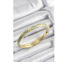 Mineli Pirinç Yeşil Sarmal Motifli Gold Renk Kadın Kelepçe - TJ-BB7411