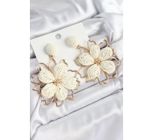 Pirinç Krem Çiçek Model Gold Renk Kadın Hasır Küpe - TJ-BKP10891