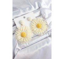 Pirinç Krem Papatya Model Gold Renk Kadın Hasır Küpe - TJ-BKP10901