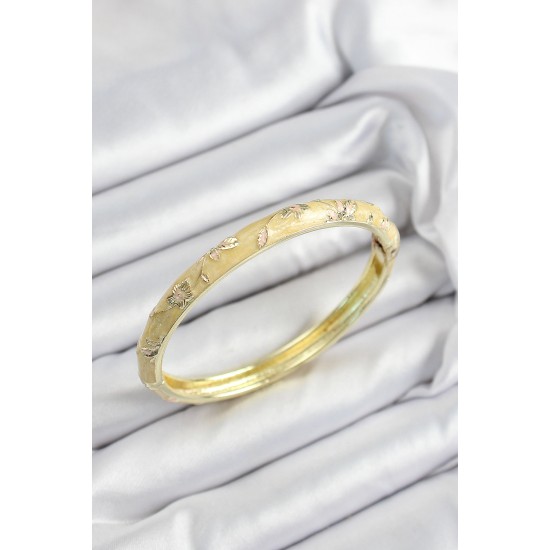 Mineli Pirinç Hardal Çiçek Motifli Gold Renk Kadın Kelepçe - TJ-BB7444