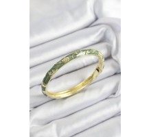 Mineli Pirinç Koyu Yeşil Çiçek Motifli Gold Renk Kadın Kelepçe - TJ-BB7445