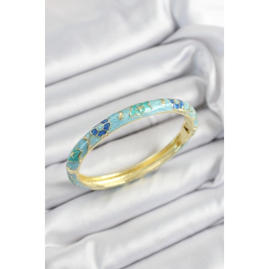 Mineli Pirinç Turkuaz Mavi Çiçek Motifli Gold Renk Kadın Kelepçe - TJ-BB7447