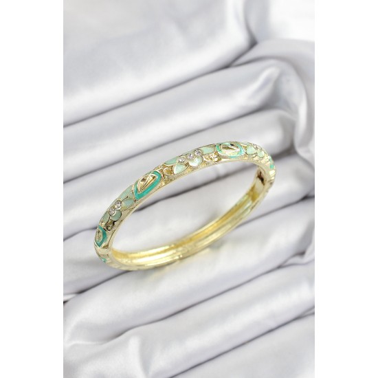 Mineli Pirinç Zirkon Taşlı Yeşil Çiçek Motifli Gold Renk Kadın Kelepçe - TJ-BB7450