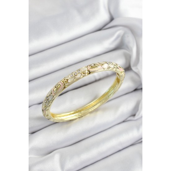 Mineli Pirinç Zirkon Taşlı Beyaz Pembe Çiçek Motifli Gold Renk Kadın Kelepçe - TJ-BB7452
