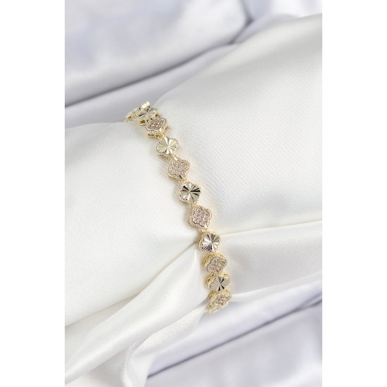 Pirinç Zirkon Taşlı Sıralı Yonca Model Gold Renk Kadın Bileklik - TJ-BB7489