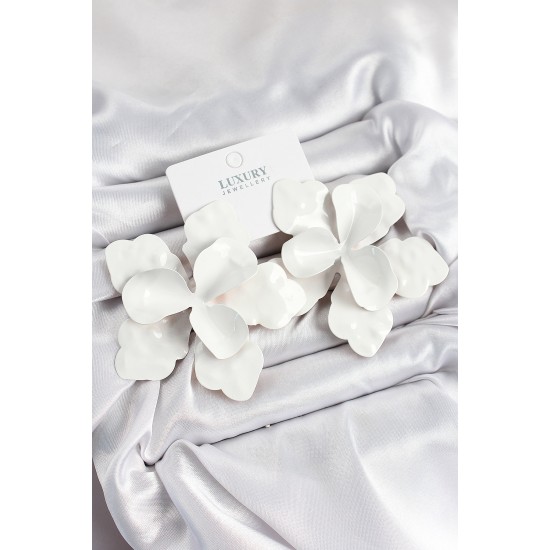 Pirinç Beyaz Çiçek Model Kadın Küpe - TJ-BKP10962