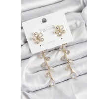 Pirinç Zirkon Taşlı Sallantılı Çiçek Model Gold Renk 925 Ayar Gümüş Çivi Kadın Küpe - TJ-BKP10970