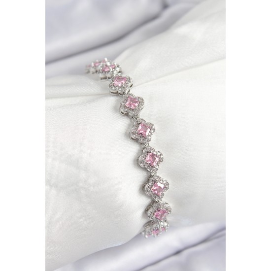 Pirinç Zirkon Taşlı Pembe Yonca Baget Model Gümüş Renk VIP Seri Kadın Bileklik - TJ-BB7505