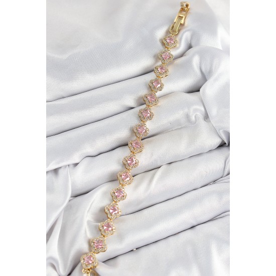 Pirinç Zirkon Taşlı Pembe Yonca Baget Model Gold Renk VIP Seri Kadın Bileklik - TJ-BB7506