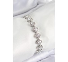 Pirinç Zirkon Taşlı Yonca Baget Model Gümüş Renk VIP Seri Kadın Bileklik - TJ-BB7509