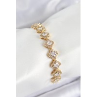 Pirinç Zirkon Taşlı Yonca Baget Model Gold Renk VIP Seri Kadın Bileklik TJ-BB7510