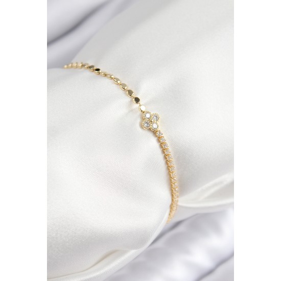 Pirinç Zirkon Taşlı Yonca Model Ezme Zincir Gold Renk Kadın Bileklik - TJ-BB7591