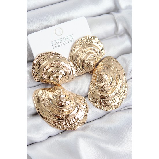 Pirinç Sallantılı Deniz Kabuğu Model Gold Renk Kadın Küpe - TJ-BKP11024