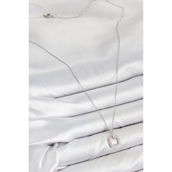 Pirinç Zirkon Taşlı Kare Model Gümüş Renk Kadın Kolye - TJ-BKO10409