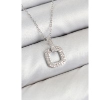 Pirinç Zirkon Taşlı Kare Model Gümüş Renk Kadın Kolye - TJ-BKO10409