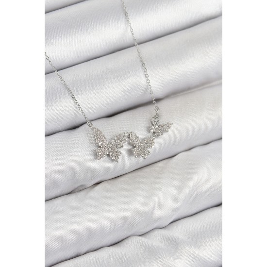 Pirinç Zirkon Taşlı Kelebek Model Gümüş Renk Kadın Kolye - TJ-BKO10425