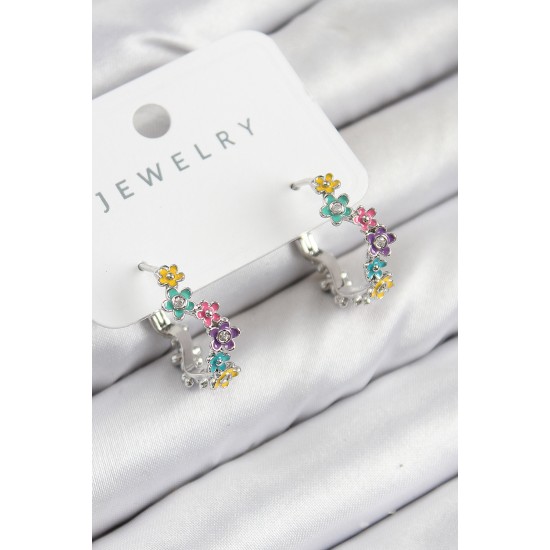 Pirinç Renkli Papatya Model Gümüş Renk Kadın Küpe - TJ-BKP11078