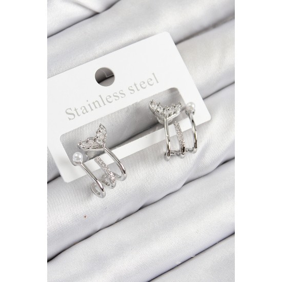 Pirinç Zirkon Taşlı İnci Detaylı Balık Kuyruğu Model Gümüş Renk Kadın Küpe - TJ-BKP11094