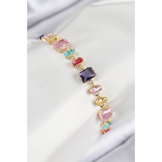 Pirinç Renkli Zirkon Taşlı Sıralı Dikdörtgen Model Gold Renk Kadın Bileklik - TJ-BB7685