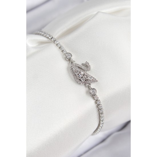 Pirinç Zirkon Taşlı Kuğu Model Gümüş Renk Kadın Bileklik - TJ-BB7690