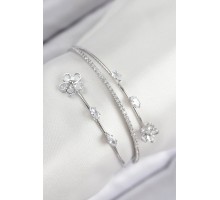 Pirinç Zirkon Taşlı Çiçek Model Gümüş Renk Kadın Bileklik - TJ-BB7860