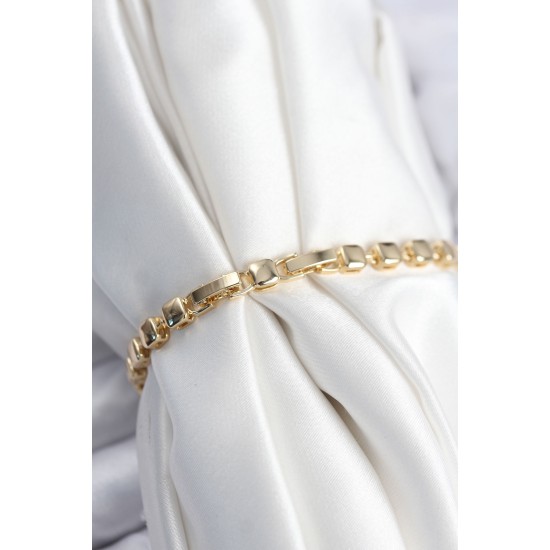 Pirinç VIP Seri Zirkon Taşlı Gold Renk Kadın Bileklik - TJ-BB7938
