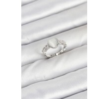 Pirinç Gümüş Renk Zirkon Taşlı Kalpli Kadın Yüzük - TJ-BYK3857