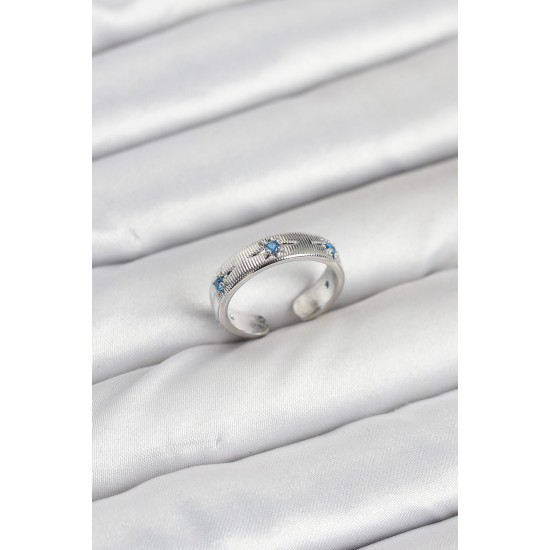 Pirinç Gümüş Renk Mavi Zirkon Taşlı Kutup Yıldızı Model Kadın Yüzük - TJ-BYK3897