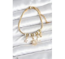 Pirinç Gold Renk Ay ve Güneş Charmlı Kadın Bileklik - TJ-BB7997