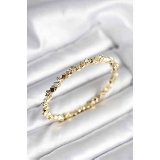 Zirkon Taşlı Küp Şerit Model Pirinç Gold Renk Kadın Bileklik - TJ-BB8022