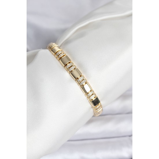 Pirinç Gold Renk Zirkon Taşlı Kadın Bileklik - TJ-BB8082