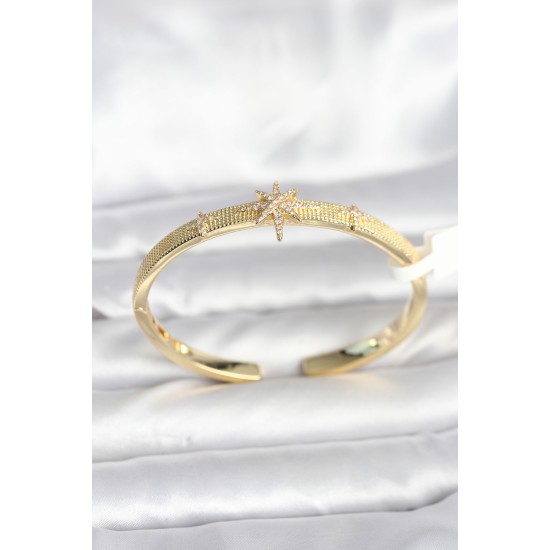 Pirinç Gold Renk Kutup Yıldızı Model Kadın Kelepçe Bileklik - TJ-BB8093